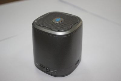 2013最新款蓝牙音箱炫酷XK620 创意车载音响的卓越之选